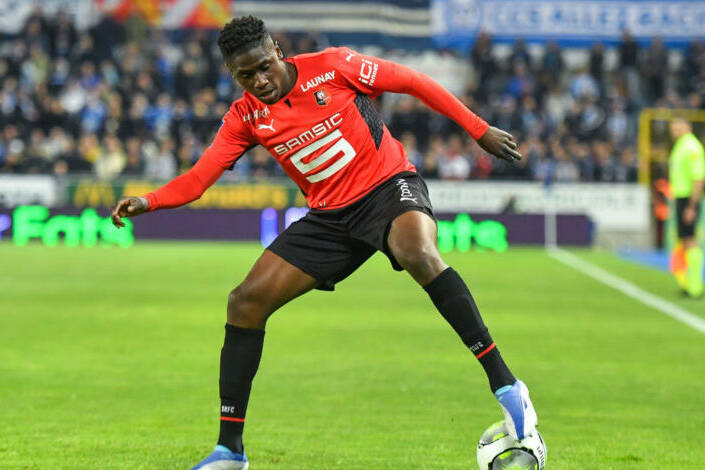 Mathys Tel écarté de la Ligue des champions, Tottenham tranche en faveur de Solanke