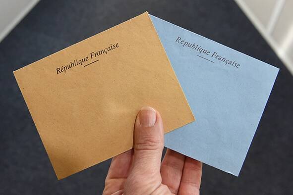 Municipales 2026 à Mayotte : les partis effacés, les listes “sans étiquette” largement majoritaires