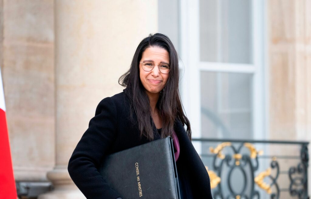 Narcotrafic : Naïma Moutchou annonce un déplacement aux Antilles après les municipales, l’État promet un durcissement