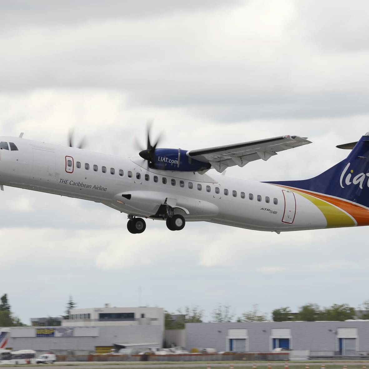 Guadeloupe renforce son ancrage caribéen avec le retour d’Antigua et l’ouverture vers la Jamaïque