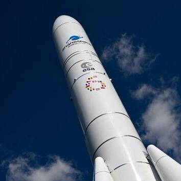 Ariane 6 décolle avec Amazon : en Guyane, un test grandeur nature pour la souveraineté spatiale européenne