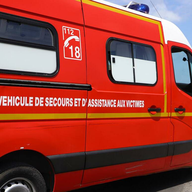 Drame à l’Anse-Vata : un pratiquant de wing foil retrouvé mort, une enquête ouverte