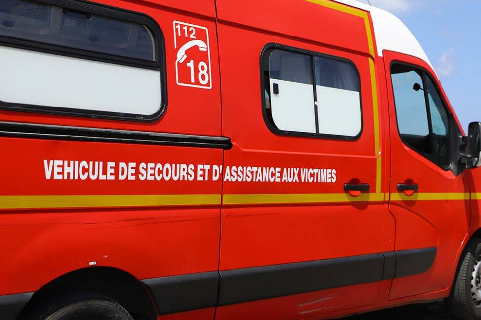 Drame à l’Anse-Vata : un pratiquant de wing foil retrouvé mort, une enquête ouverte