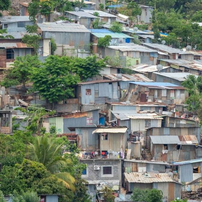 Plus de 700 000 personnes frappées par le mal-logement dans les territoires ultra-marins