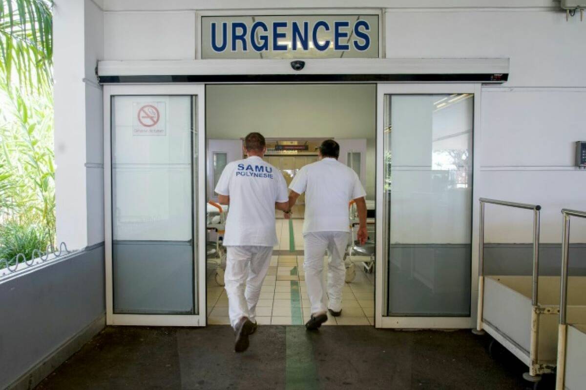 Polynésie française : “dysfonctionnements quotidiens”  des brancardiers au CHPF, la direction met en avant des renforts et appelle à l’apaisement