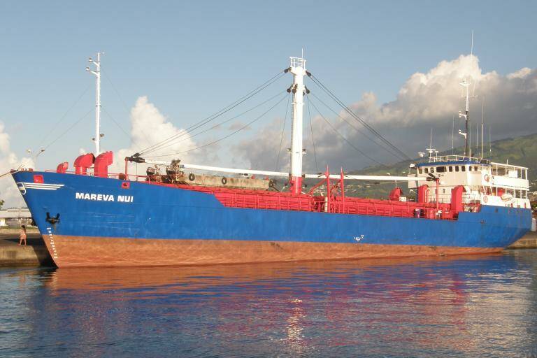 Polynésie française : le Mareva Nui en panne à Mataiva, les Tuamotu encore fragilisés