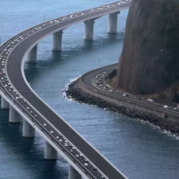 Route du Littoral : la circulation revient à la normale, réouverture sur 4 voies annoncée