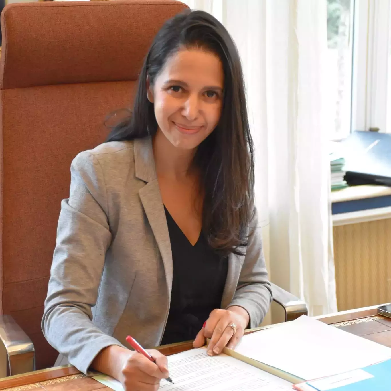 Naïma Moutchou en Guyane, une visite sous tension politique et sociale