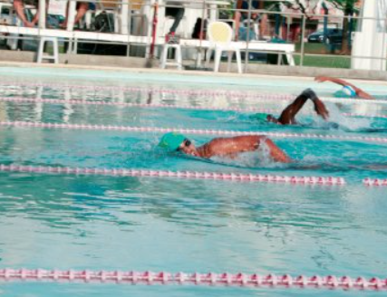 Natation : le Guyanais Anthony Ozier-Lafontaine décroche cinq médailles d’argent aux Championnats de France Masters