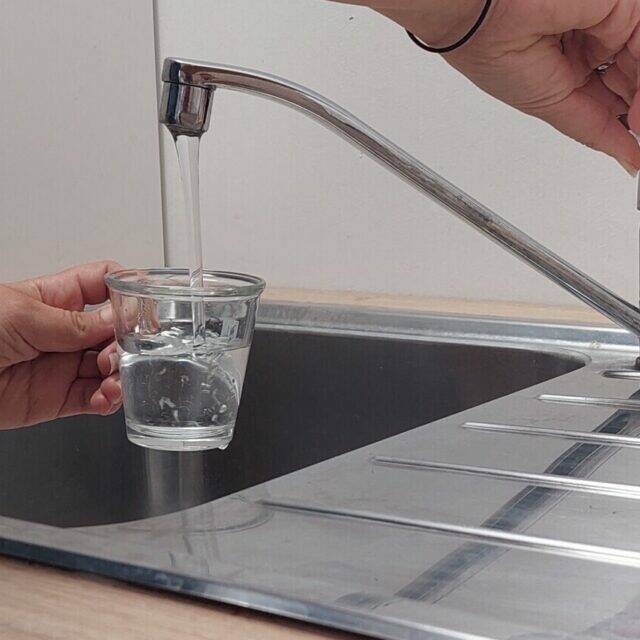 Guadeloupe : aux Abymes, des habitants privés d’eau potable depuis neuf mois