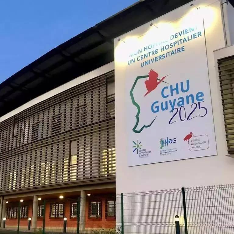 Guyane : trois femmes grièvement blessées dans un accident, évacuées en urgence par hélicoptère