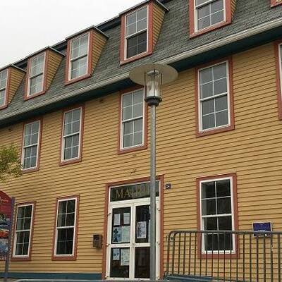 Saint-Pierre-et-Miquelon : les maires sortants largement reconduits dès le premier tour