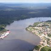 Guyane : des recherches après le chavirage d’une pirogue sur le Maroni