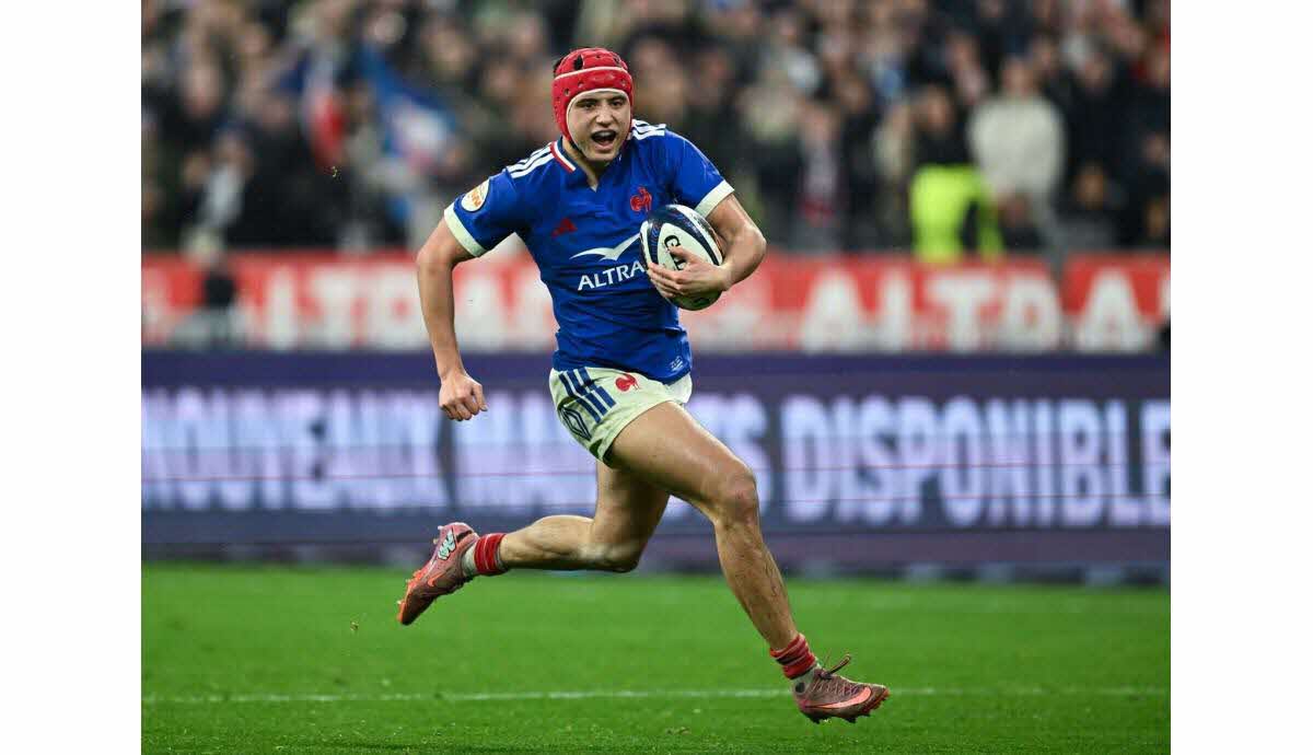 Rugby : le Réunionnais Bielle-Biarrey au sommet, meilleur joueur du Tournoi pour la deuxième année