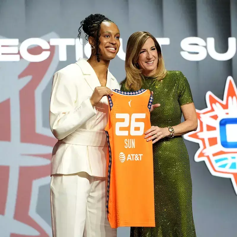 Basket : une Antillaise brille au plus haut niveau mondial avec une entrée en WNBA