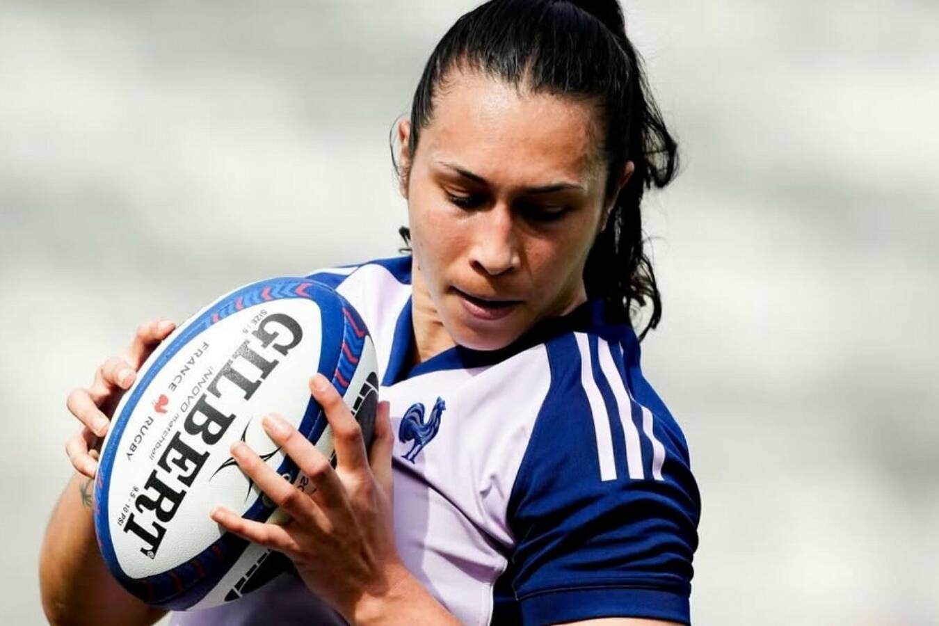 XV de France : la Futunienne Teani Feleu en passe de s’imposer comme titulaire face à l’Irlande