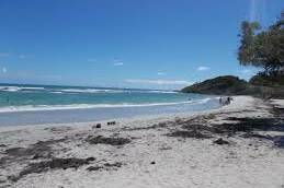 Guadeloupe : camping encadré à l’Anse Dumont pour un week-end de Pâques sous contrôle