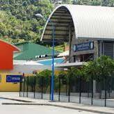 Martinique : les élèves du collège Robert 3 de retour en classe malgré la crise des sargasses