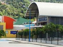 Martinique : les élèves du collège Robert 3 de retour en classe malgré la crise des sargasses