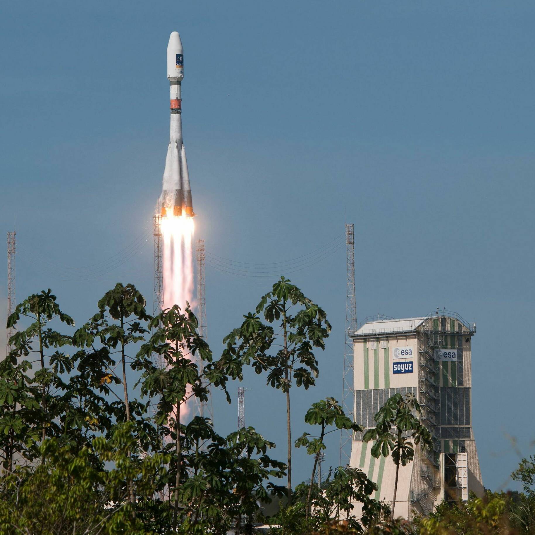 Kourou : les députés valident un renforcement de la confidentialité au Centre spatial guyanais