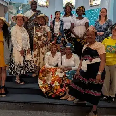 À Saint-Pierre-et-Miquelon, une messe internationale met à l’honneur la diversité des communautés