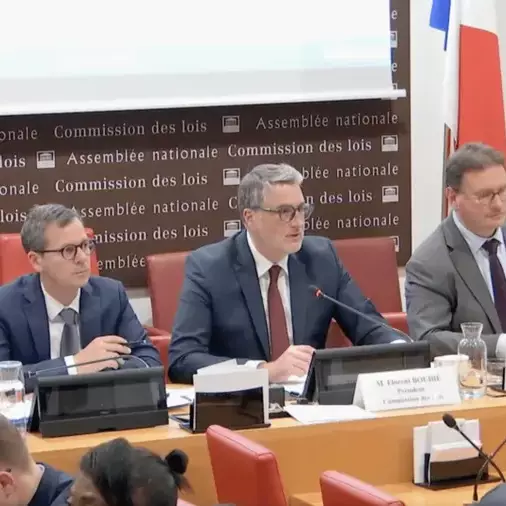 Nouvelle-Calédonie : les députés valident l’intégration des natifs et ferment la porte à un élargissement plus large