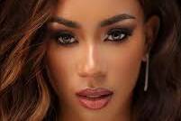 Maeva Toumbou Dani représentera Mayotte à Miss Universe 2026