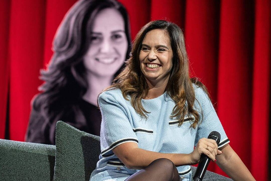 Sarah Knafo rejoint le Top 5 des personnalités préférées des Français et renforce son ancrage ultramarin