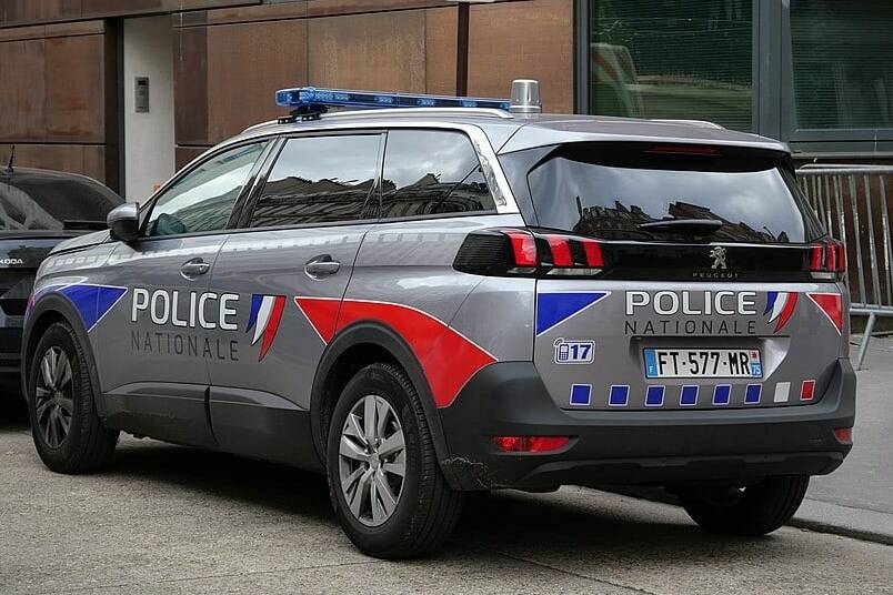 Guadeloupe : près de 10 kg de cannabis, de la cocaïne et une arme saisis après un contrôle routier
