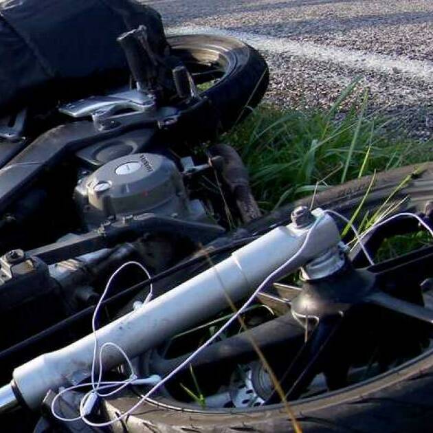 Guadeloupe : un motard de 50 ans perd la vie dans une collision à Trois-Rivières