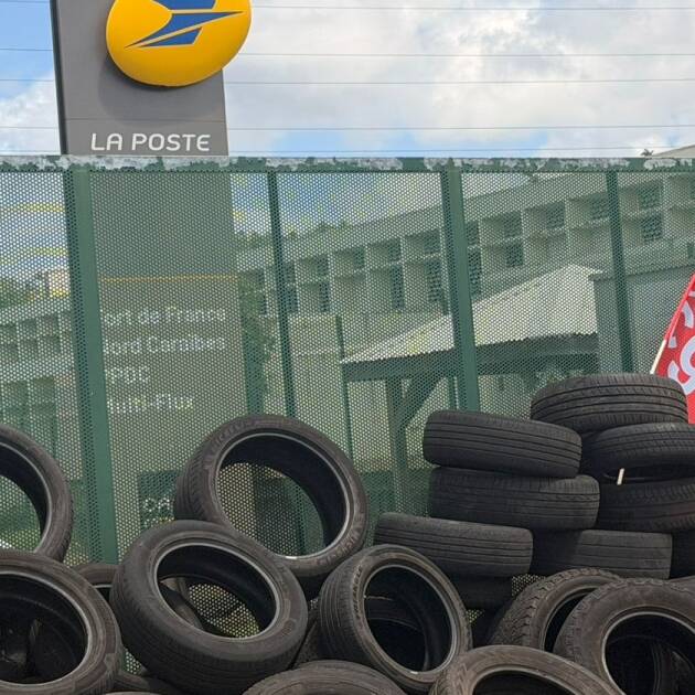 Martinique : la grève à La Poste se prolonge, la justice attendue au tournant