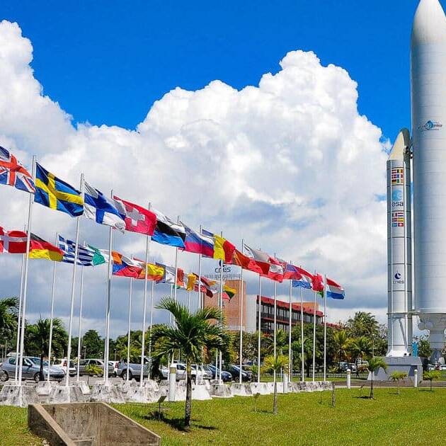 Spatial : un investissement de 35 millions d’euros pour renforcer l’activité de Kourou