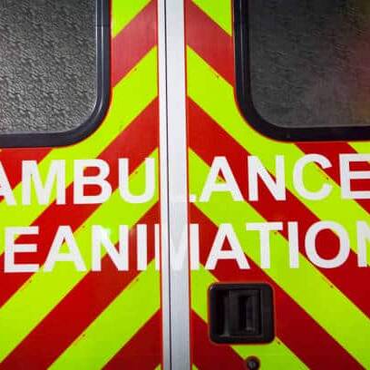 Nouveau drame sur les routes de Guadeloupe : un motard tué aux Abymes