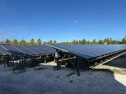 Tikehau : l'État finance une centrale solaire et l'extension de l'aérodrome