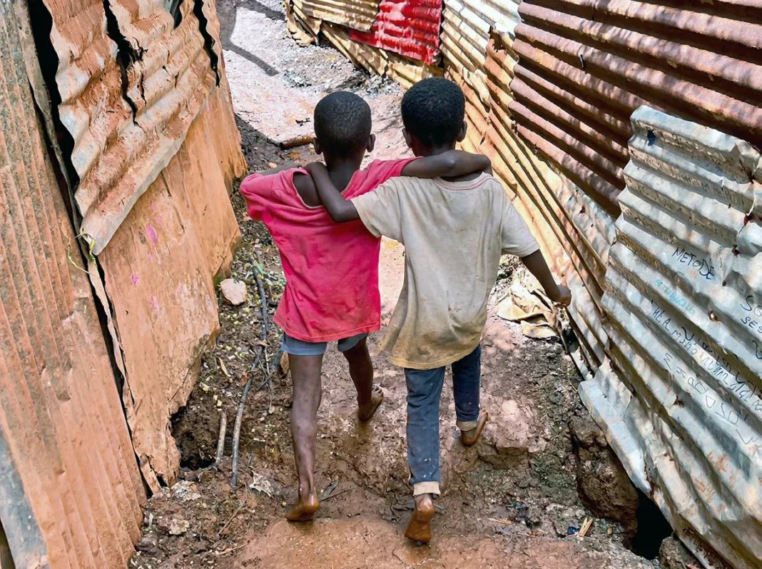 Un ouvrage scientifique analyse les jeunesses précaires et l'exclusion à Mayotte