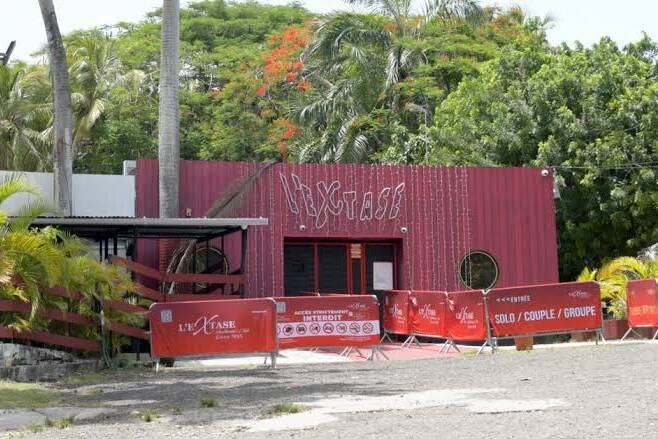 Guadeloupe : deux hommes écroués après le meurtre devant l'Extase Club au Gosier