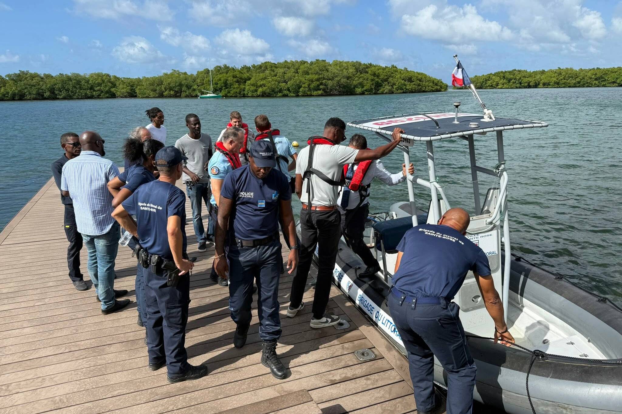 Guadeloupe : la brigade du littoral de Sainte-Rose intensifie la surveillance du Grand Cul-de-Sac Marin