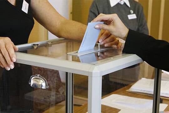 Présidentielle 2027 : en Martinique, le vote fixé au 1er mai suscite la colère des syndicats