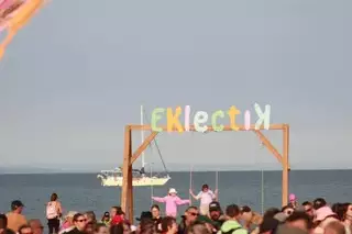 Saint-Pierre-et-Miquelon : les jeunes de l'AJEP participent aux préparatifs du Dunefest 2026