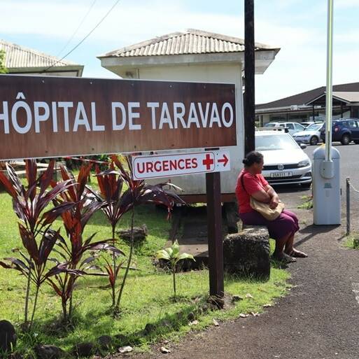 Taravao : le gouvernement promet un renfort des moyens face à la crise des urgences
