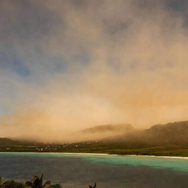 Martinique : la brume de sable persiste, la vigilance maintenue