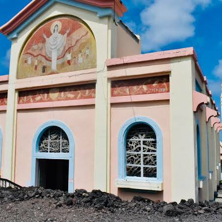 Sainte-Rose : le maire interdit des cérémonies religieuses privées pour préserver la tranquillité publique