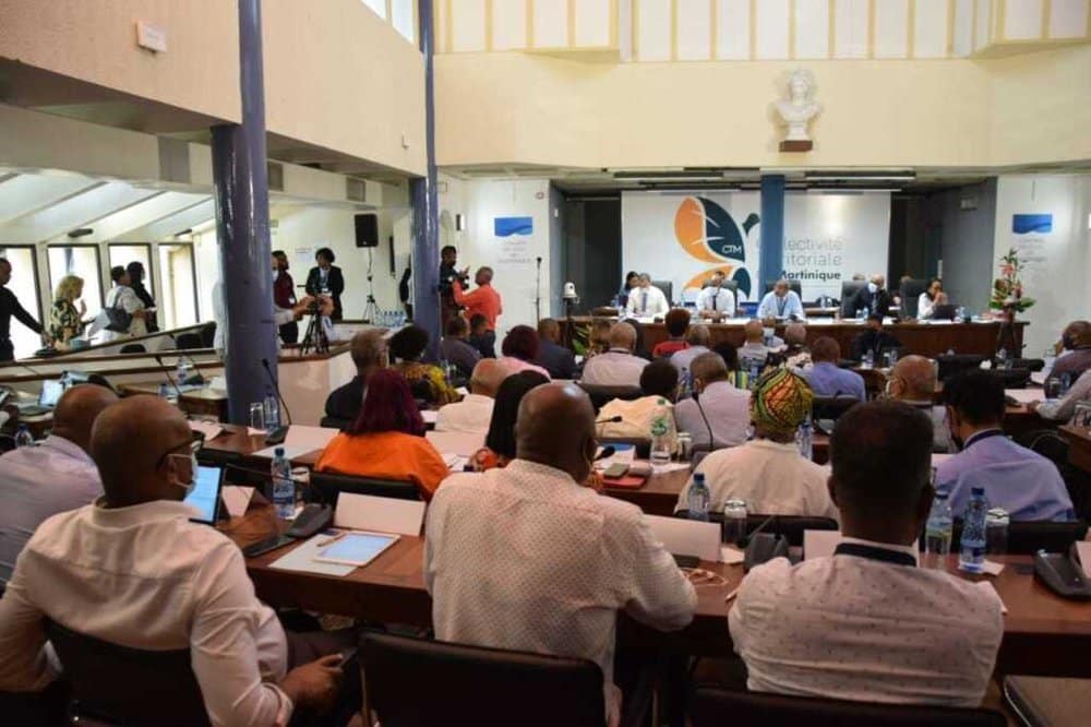 Martinique : les débats sur la souveraineté populaire et l'avenir institutionnel