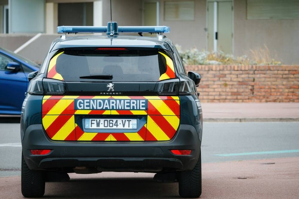 Nouvelle-Calédonie : le lycée Jean XXIII lourdement endommagé par un incendie, la piste criminelle privilégiée