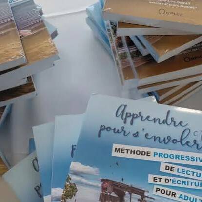 Guyane : « Apprendre pour s’envoler », un livre pour lutter contre l’illettrisme