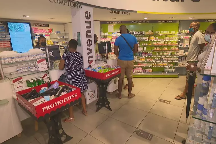 Guyane : le Rotaract collecte des fournitures pour aider les familles à la rentrée