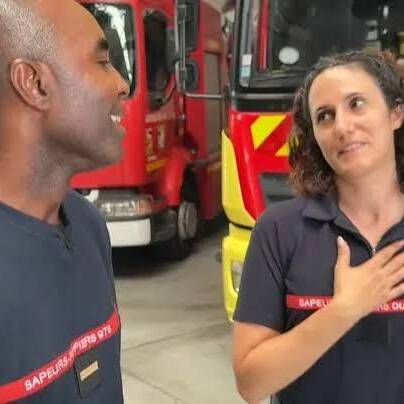 Incendies dans le Var : les pompiers réunionnais et mahorais renforcent les secours sur le front des flammes