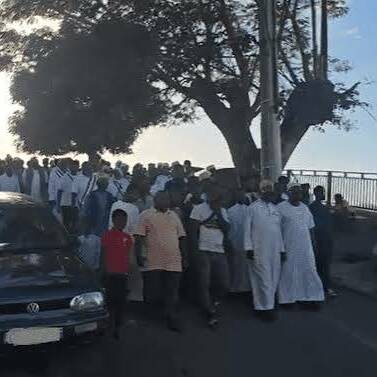 Mayotte : près de 700 personnes marchent à Tsoundzou contre la spirale des violences