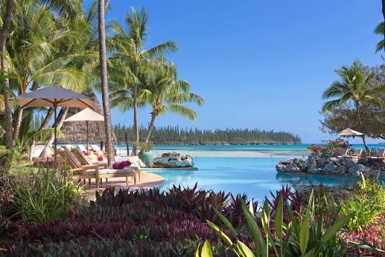 Nouvelle-Calédonie : le Domaine d'Oro rouvre ses portes et relance l'espoir touristique de l'île des Pins