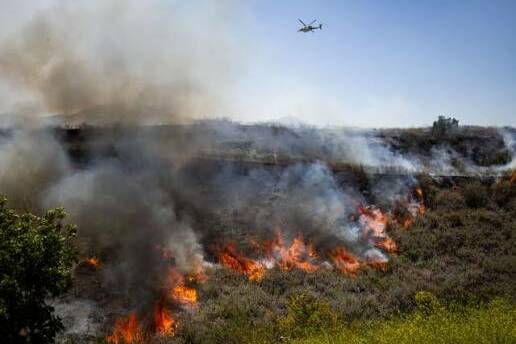 Pouembout : un incendie possiblement criminel menace plusieurs habitations
